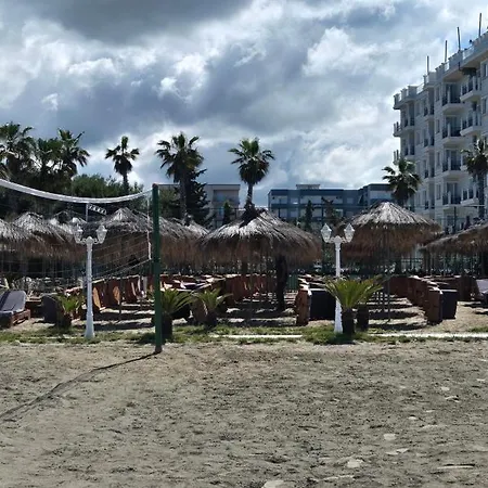Perla 1- 80 Mt From The Sea Lägenhet Golem (Tirana)